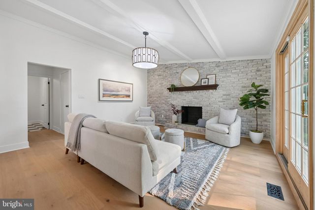 3 KENNINGTON RD, Marlton, NJ 08053