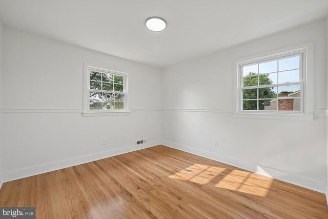 3 KENNINGTON RD, Marlton, NJ 08053