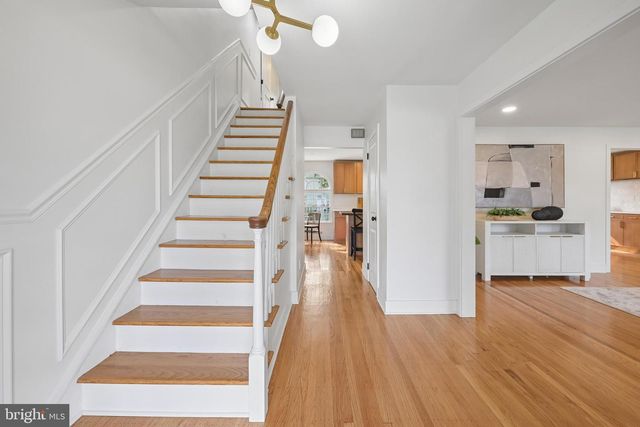 3 KENNINGTON RD, Marlton, NJ 08053