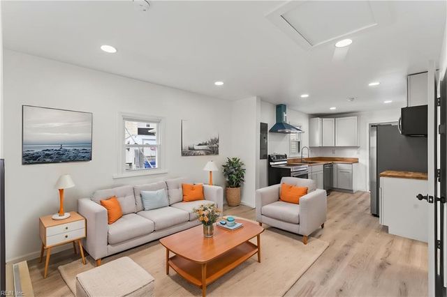 220 Charlotte AVE, Suffolk, VA 23434