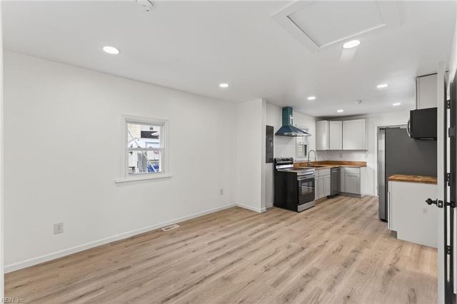 220 Charlotte AVE, Suffolk, VA 23434