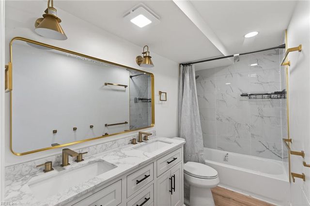 220 Charlotte AVE, Suffolk, VA 23434