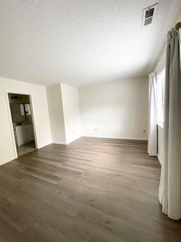 2172 Hedgerow Road, 2172C, Columbus, OH 43220