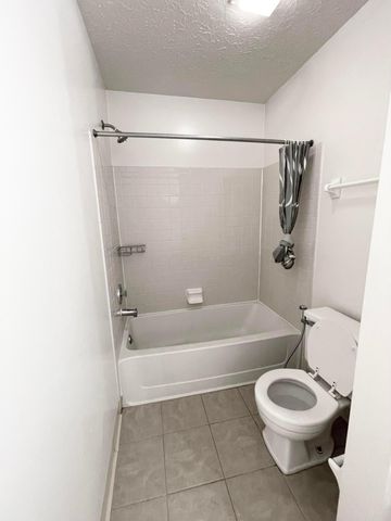2172 Hedgerow Road, 2172C, Columbus, OH 43220