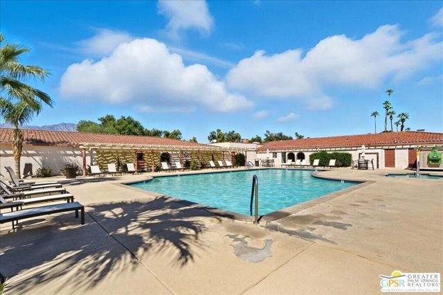 58 N Paseo Laredo, Cathedral City, CA 92234