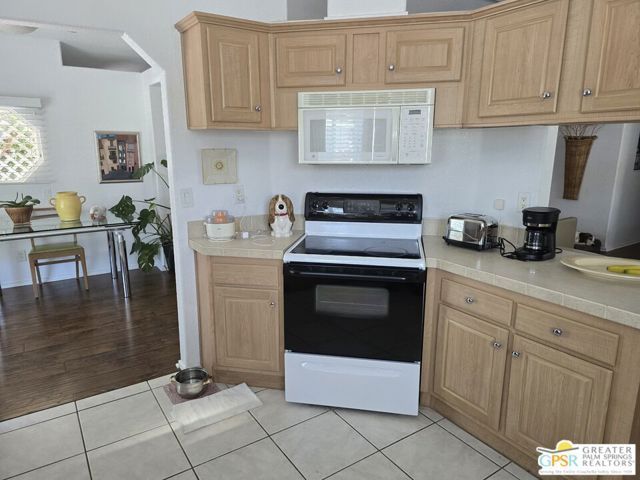 58 N Paseo Laredo, Cathedral City, CA 92234