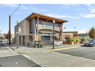 701 E 2ND St, The Dalles, OR 97058
