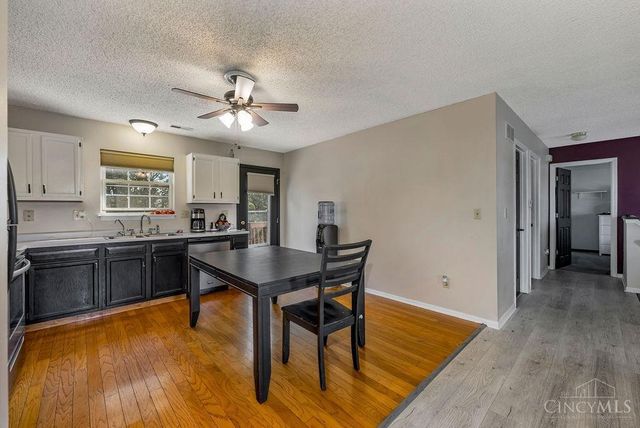 608 Meadow Brook Place, Trenton, OH 45067