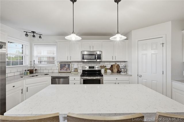 6108 Caleigh Drive, Charlestown, IN 47111