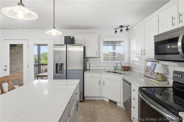 6108 Caleigh Drive, Charlestown, IN 47111