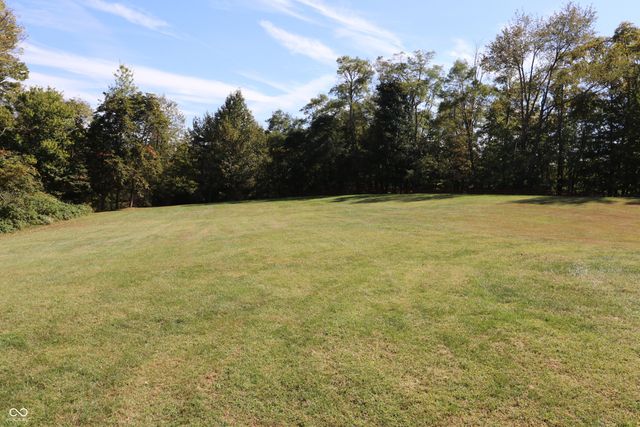 11668 N State Road 129, Batesville, IN 47006