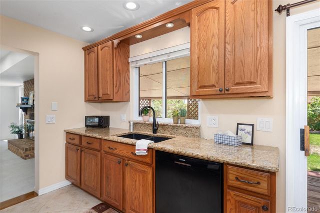 2316 S Dawson Way, Aurora, CO 80014