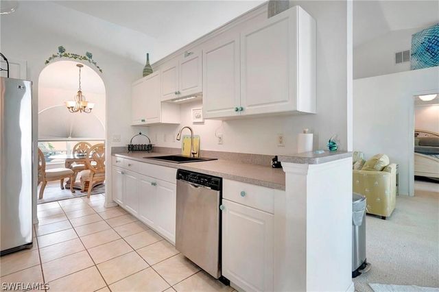 117 NE 23rd ST, Cape Coral, FL 33909