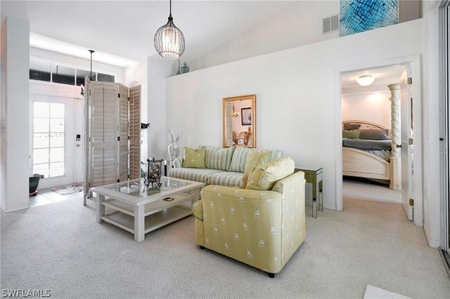 117 NE 23rd ST, Cape Coral, FL 33909