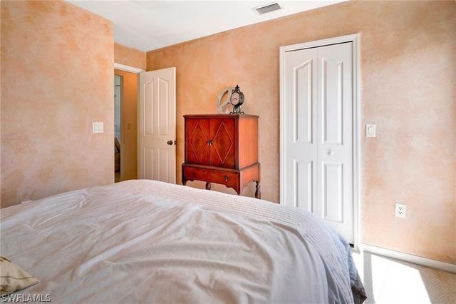 117 NE 23rd ST, Cape Coral, FL 33909