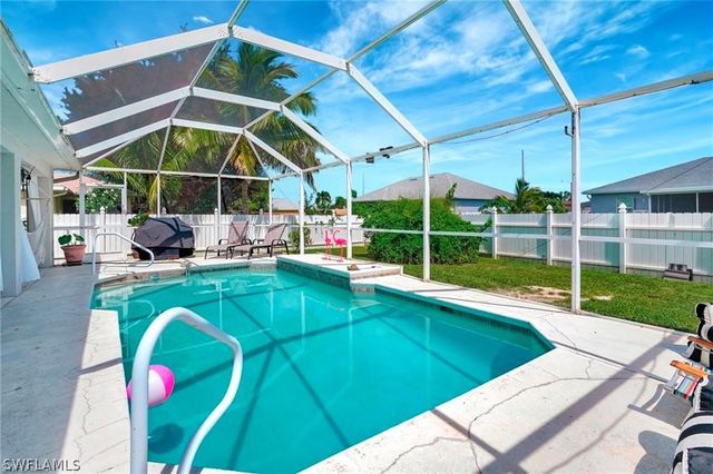 117 NE 23rd ST, Cape Coral, FL 33909