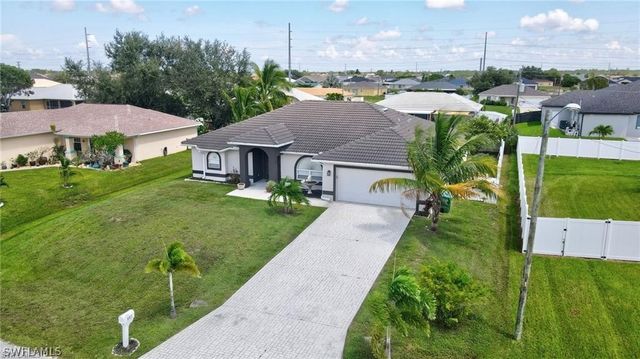 117 NE 23rd ST, Cape Coral, FL 33909