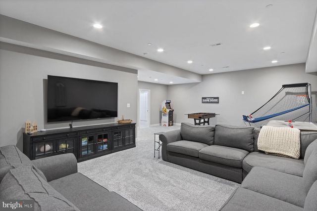 6724 ACCIPITER DR, New Market, MD 21774