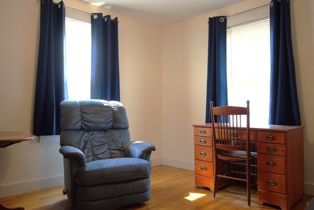 112 Blaine Ave, East Brookfield, MA 01515