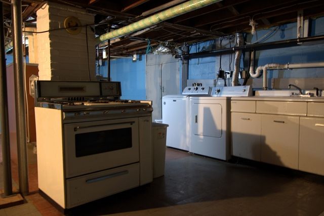 112 Blaine Ave, East Brookfield, MA 01515