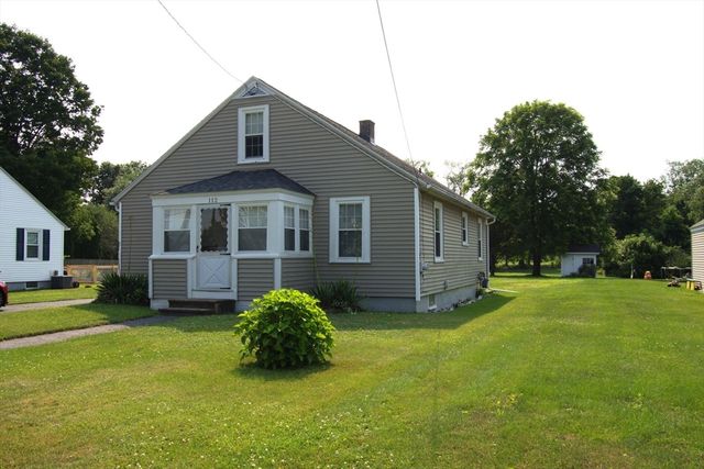 112 Blaine Ave, East Brookfield, MA 01515