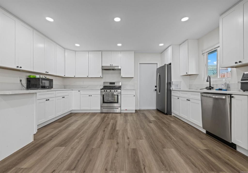 4951 57 Genesee Avenue, San Diego, CA 92117 — photo 4