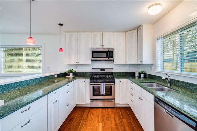 2505 Riddle RD, Austin, TX 78748