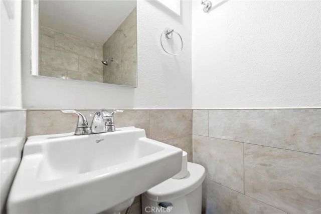 703 S Harbor Blvd, Anaheim, CA 92805