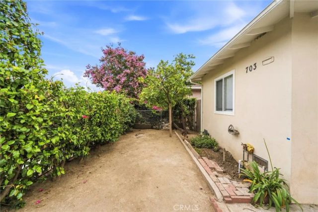 703 S Harbor Blvd, Anaheim, CA 92805
