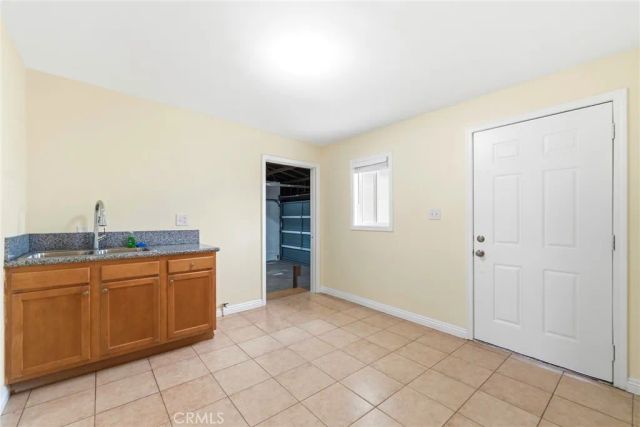 703 S Harbor Blvd, Anaheim, CA 92805