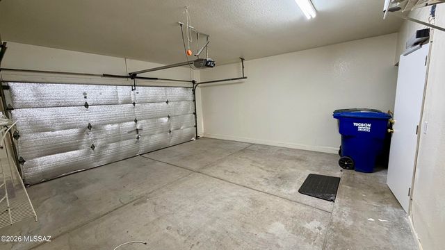 9037 E Orchid Vine Drive, Tucson, AZ 85747