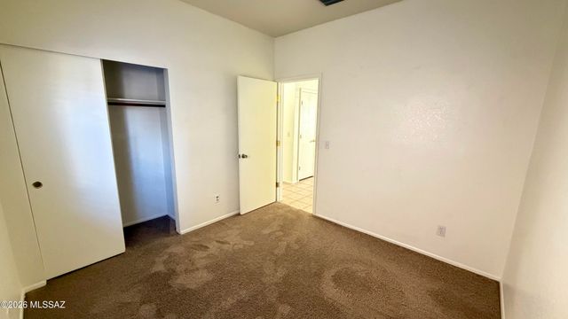 9037 E Orchid Vine Drive, Tucson, AZ 85747