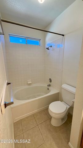 9037 E Orchid Vine Drive, Tucson, AZ 85747