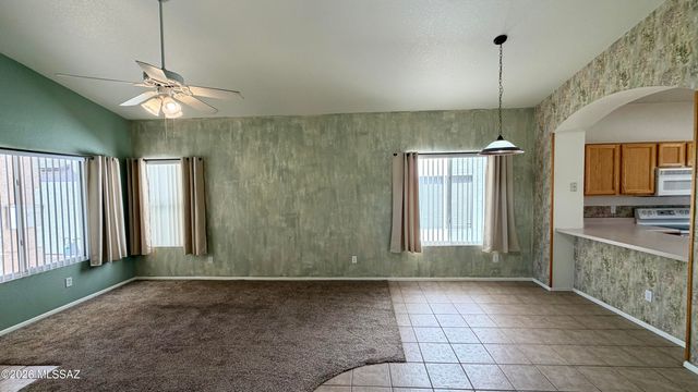 9037 E Orchid Vine Drive, Tucson, AZ 85747