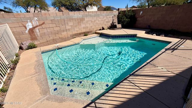9037 E Orchid Vine Drive, Tucson, AZ 85747