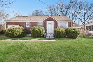 2217 Pinewood Rd, Nashville, TN 37216