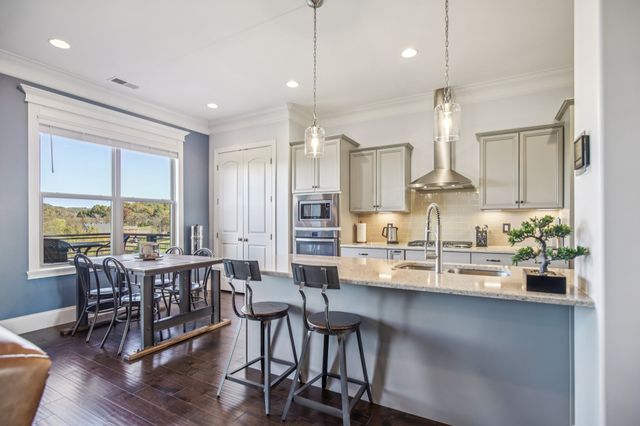 104 Copper Creek Dr, Goodlettsville, TN 37072