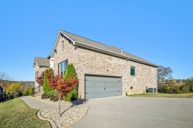 104 Copper Creek Dr, Goodlettsville, TN 37072