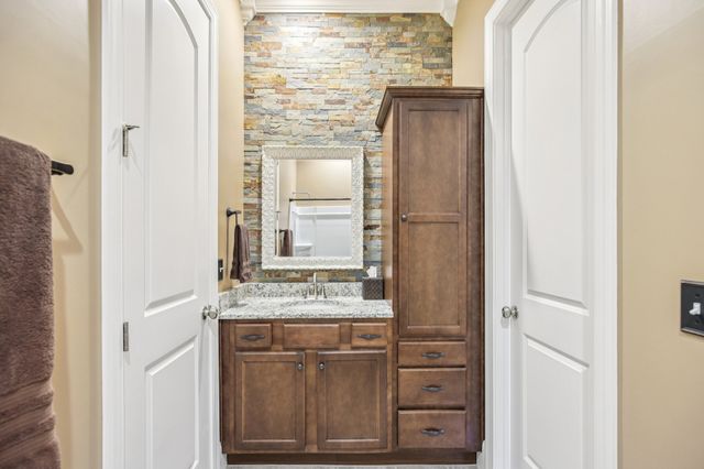 104 Copper Creek Dr, Goodlettsville, TN 37072