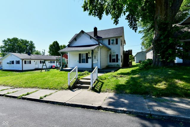 59-61 E Washington Street, Mooresville, IN 46158