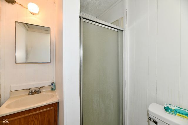 59-61 E Washington Street, Mooresville, IN 46158