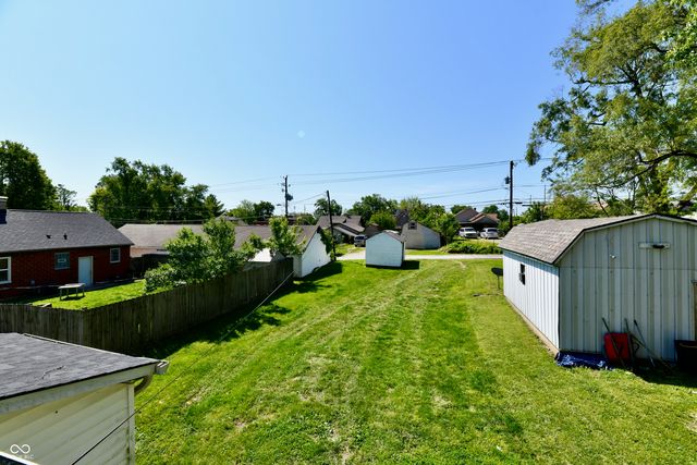 59-61 E Washington Street, Mooresville, IN 46158
