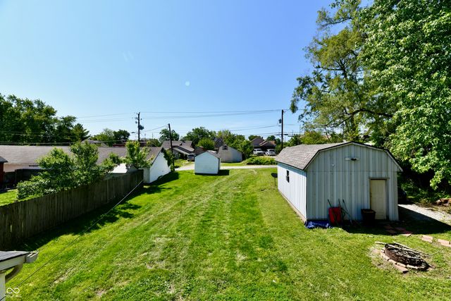 59-61 E Washington Street, Mooresville, IN 46158