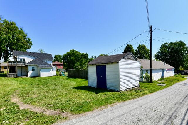 59-61 E Washington Street, Mooresville, IN 46158
