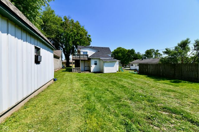59-61 E Washington Street, Mooresville, IN 46158