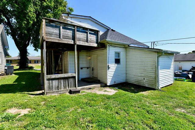 59-61 E Washington Street, Mooresville, IN 46158