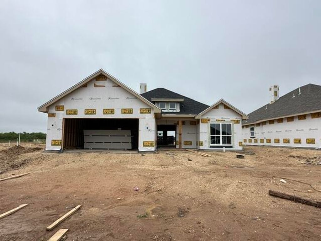 Image 2 of property listing at 3119 Maplewood Drive, San Angelo, TX 76904