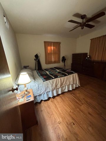 956 NEW BROOKLYN RD, Sicklerville, NJ 08081