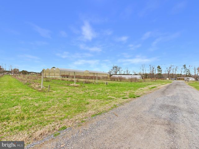 8416 HARMONY RD, Denton, MD 21629