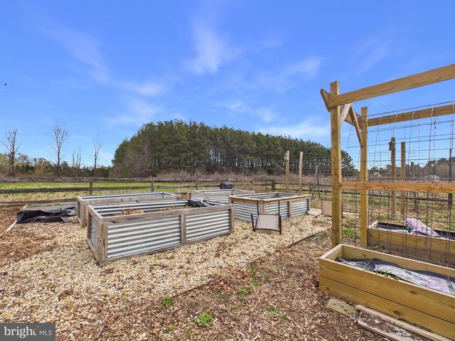 8416 HARMONY RD, Denton, MD 21629